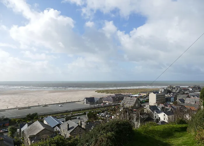 Bae Abermaw Hotel